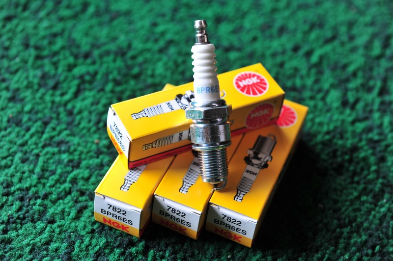 NGK スパークプラグ BPR6ES(4本セット) | ミニクーパー専門 パーツ販売のガレージハイドパーク